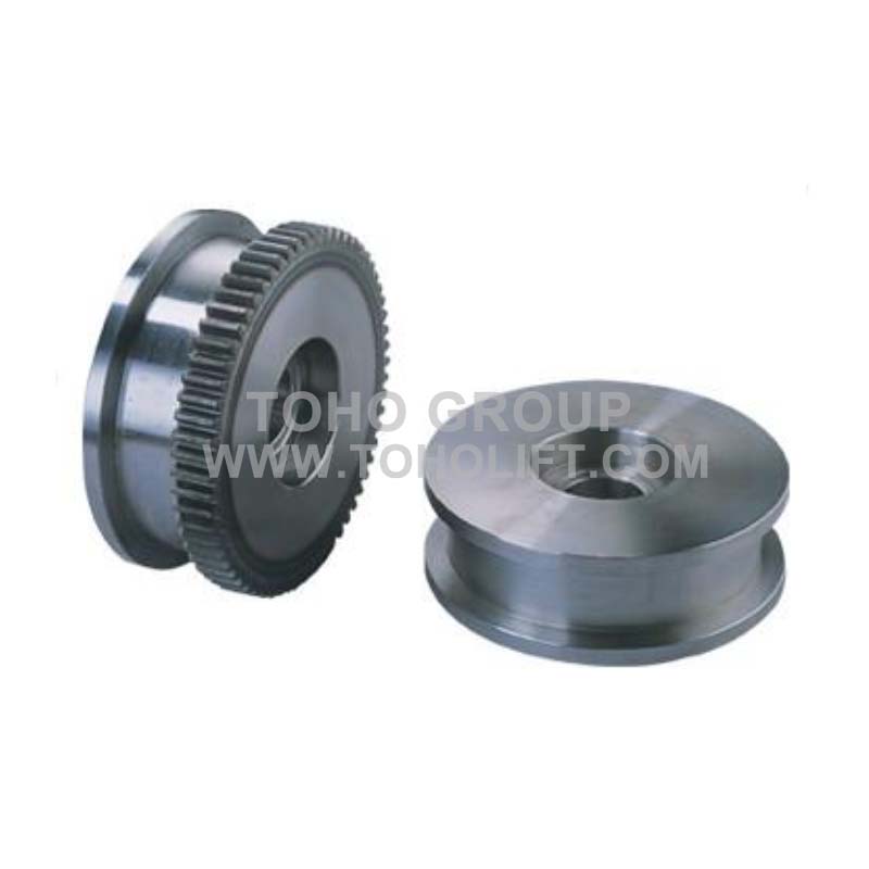 GEARED ELECTRIC MOTOR FOR CRANE