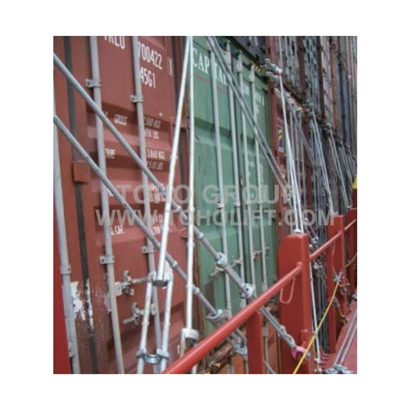 Turnbuckle and lashing rod